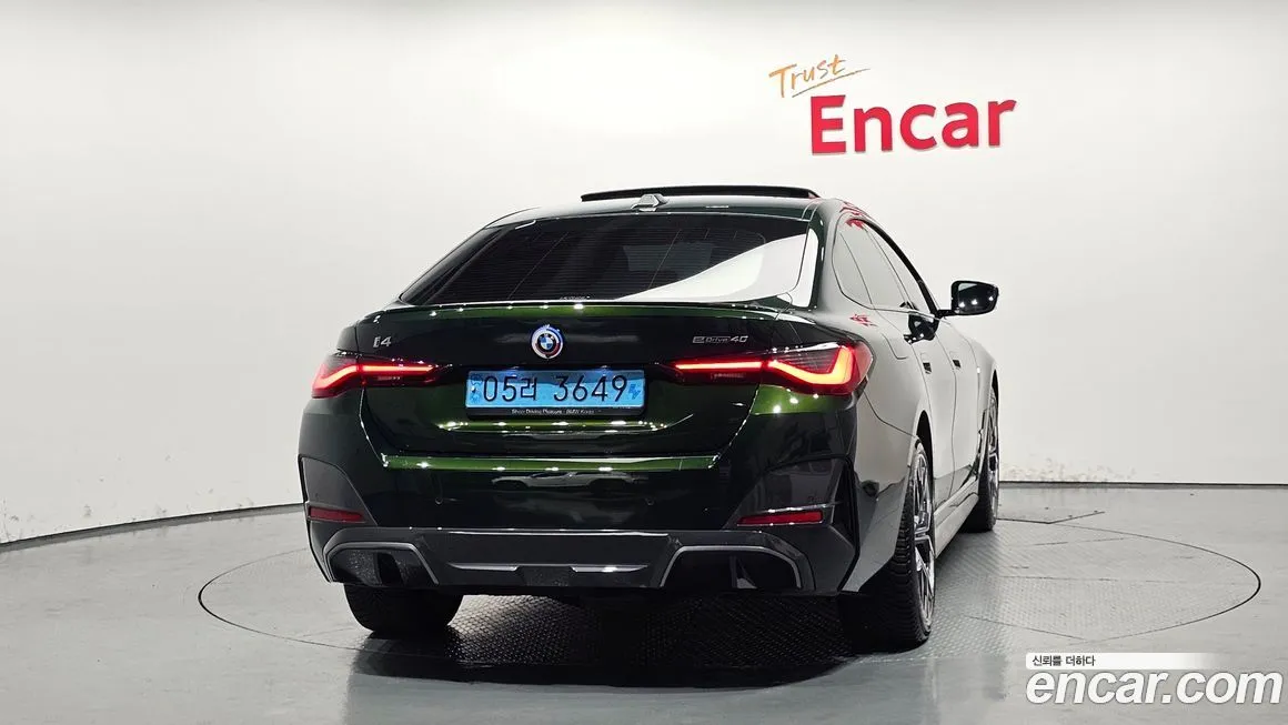 BMW i4 2022 из KR, фото 4