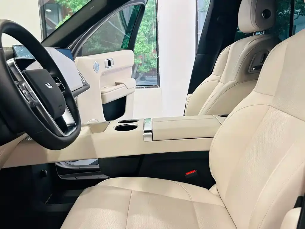 Li Auto L9 2025 из CN, фото 3