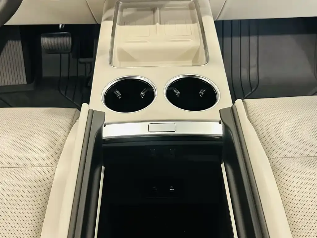 Li Auto L9 2025 из CN, фото 6