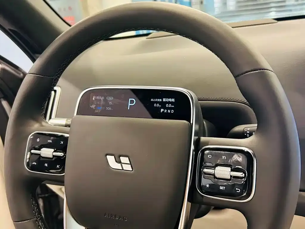 Li Auto L9 2025 из CN, фото 9