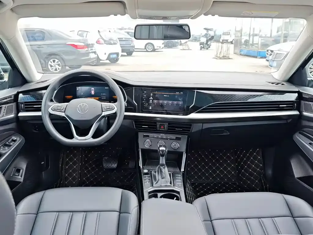 Volkswagen Passat 2022 из CN, фото 5