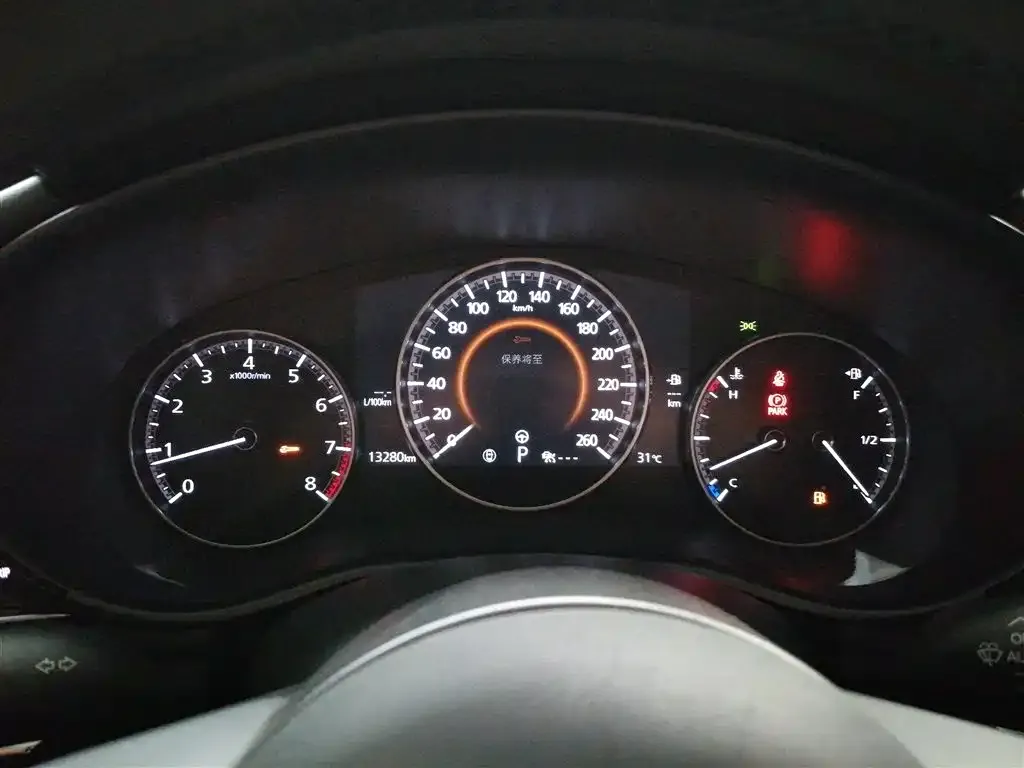 Mazda 3 Axela 2023 из CN, фото 4