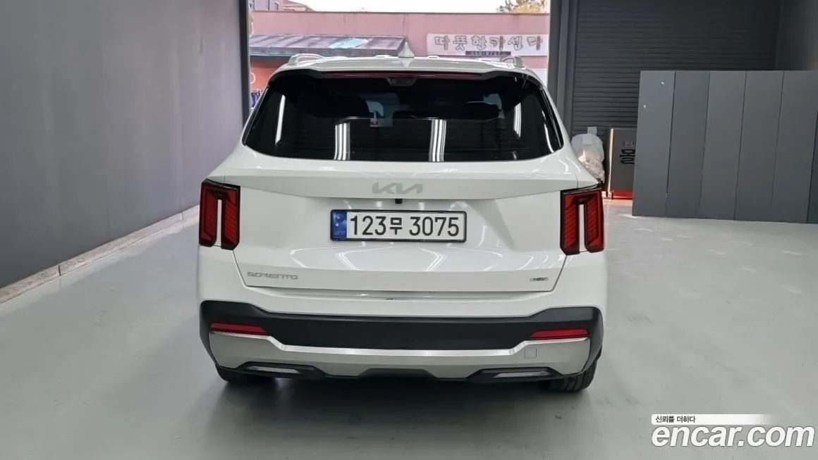 Kia Sorento — фото 4