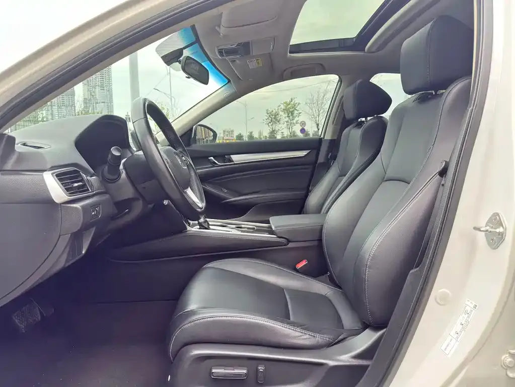 Honda Accord 2021 из CN, фото 5