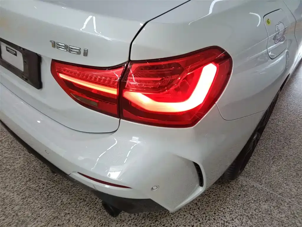 BMW 1 Series 2022 из CN, фото 8