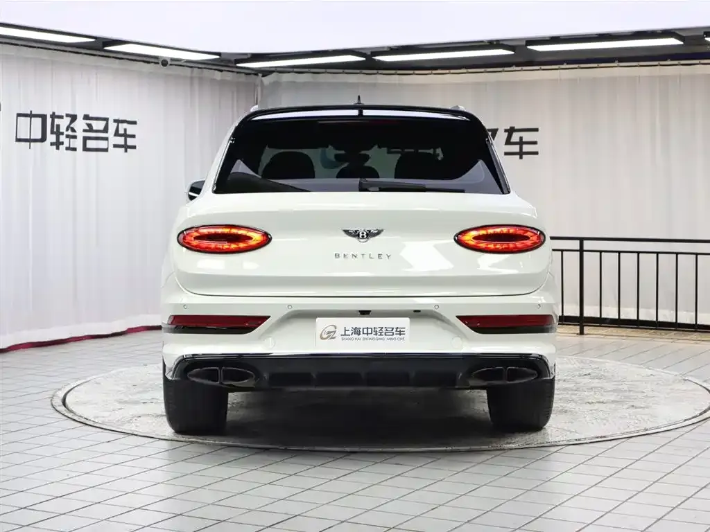 Bentley Bentayga 2021 из CN, фото 4