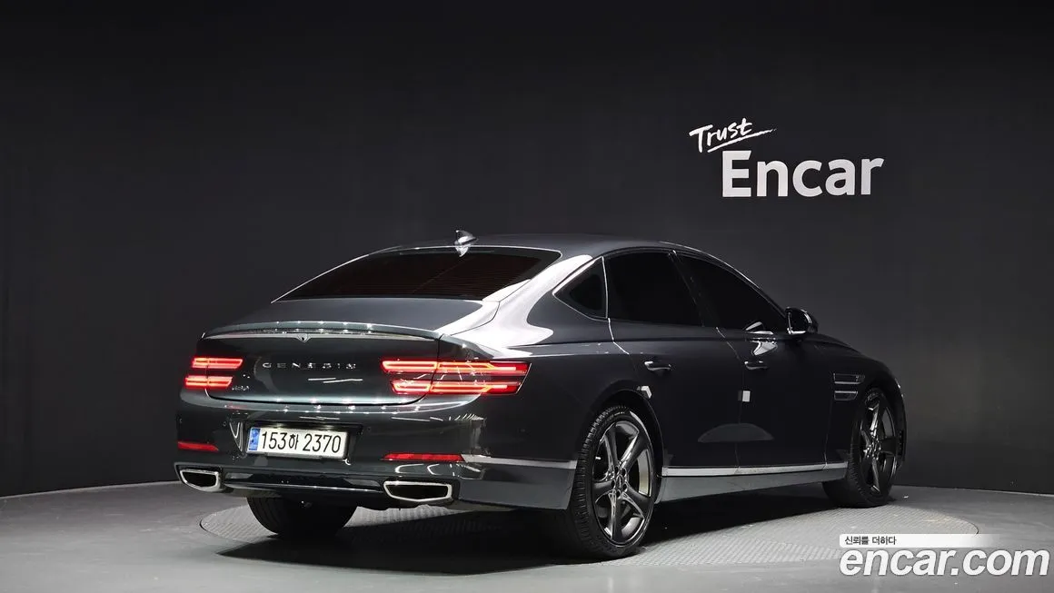 Genesis G80 — фото 2
