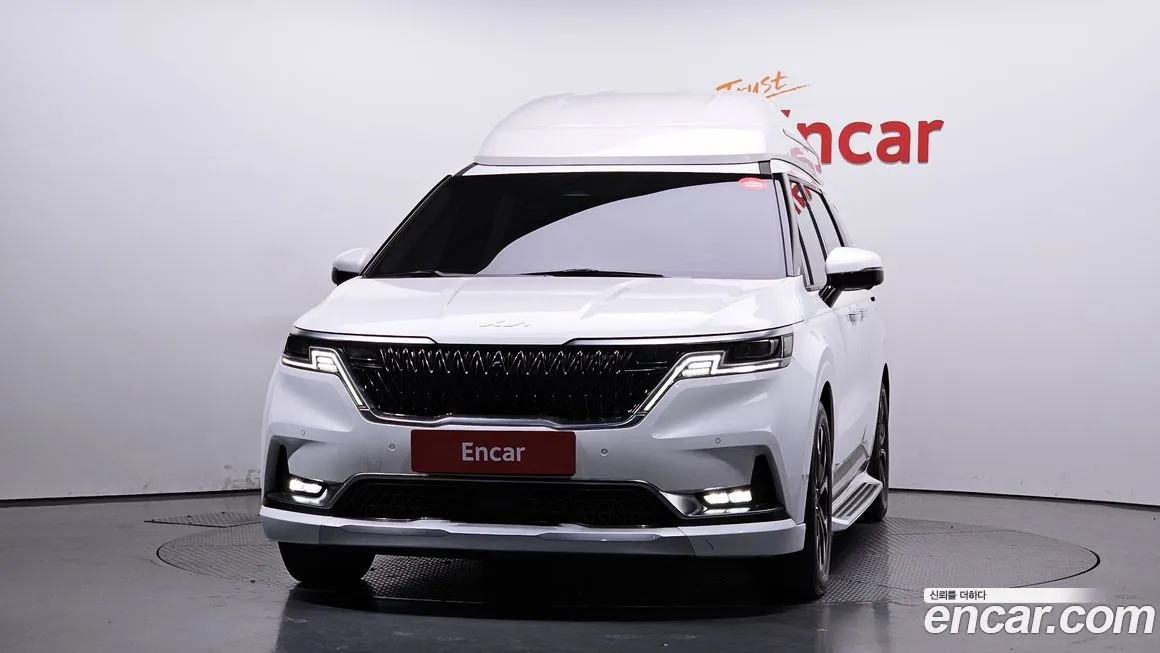 Kia Carnival — фото 3