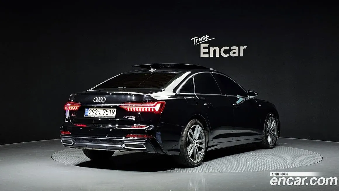Audi A6 — фото 2