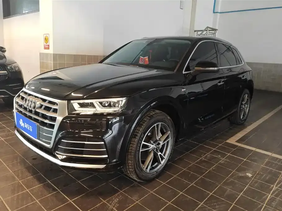 Audi Q5L 2021 из CN, фото 1