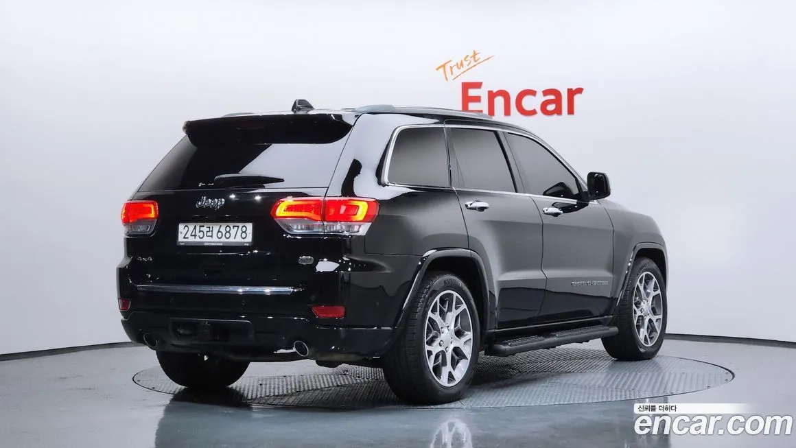 Jeep Cherokee — фото 2