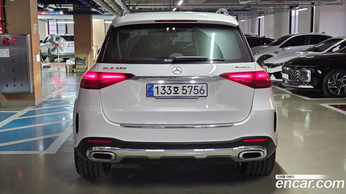 Mercedes-Benz GLE-Class — фото 4