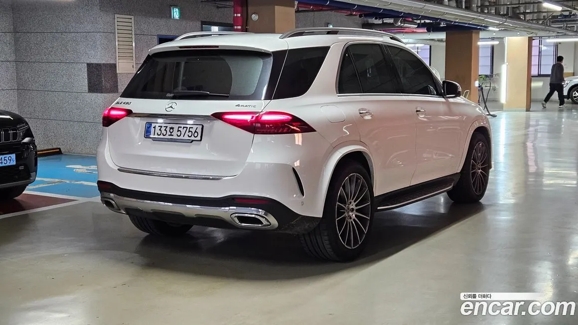 Mercedes-Benz GLE-Class — фото 5