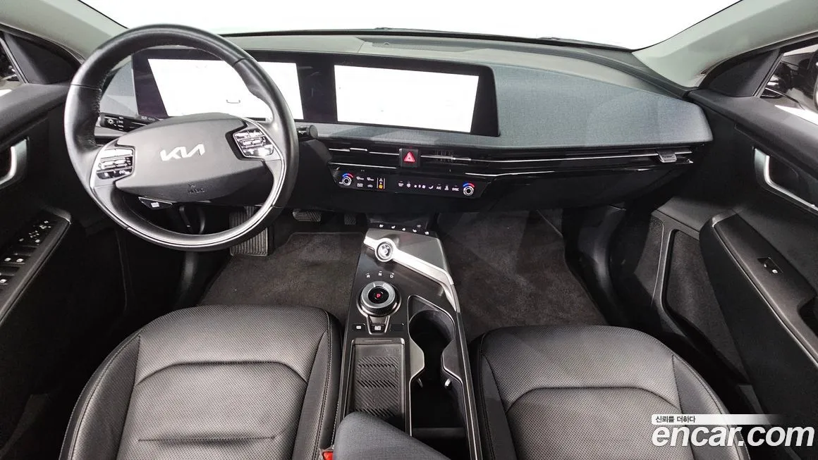 Kia EV6 — фото 7