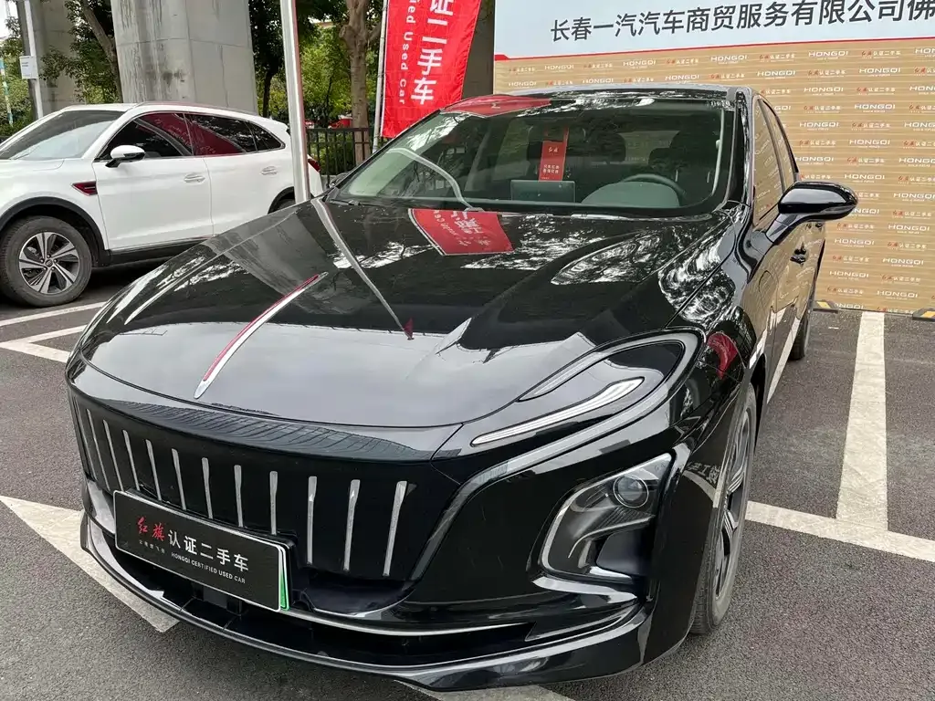 Hongqi E-QM5 2023 из CN, фото 1