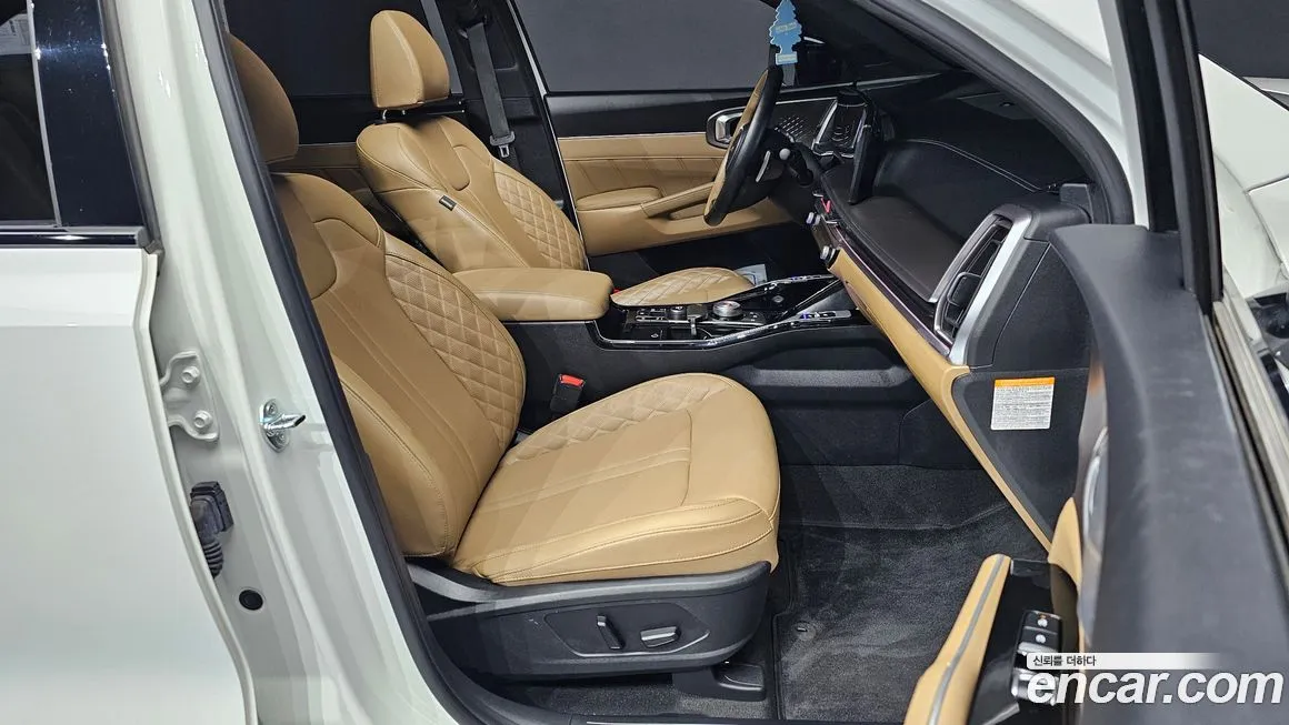 Kia Sorento — фото 10