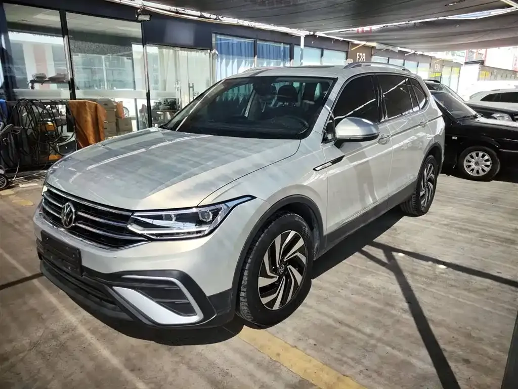[object Object] Tiguan L 2022 из CN, фото 2