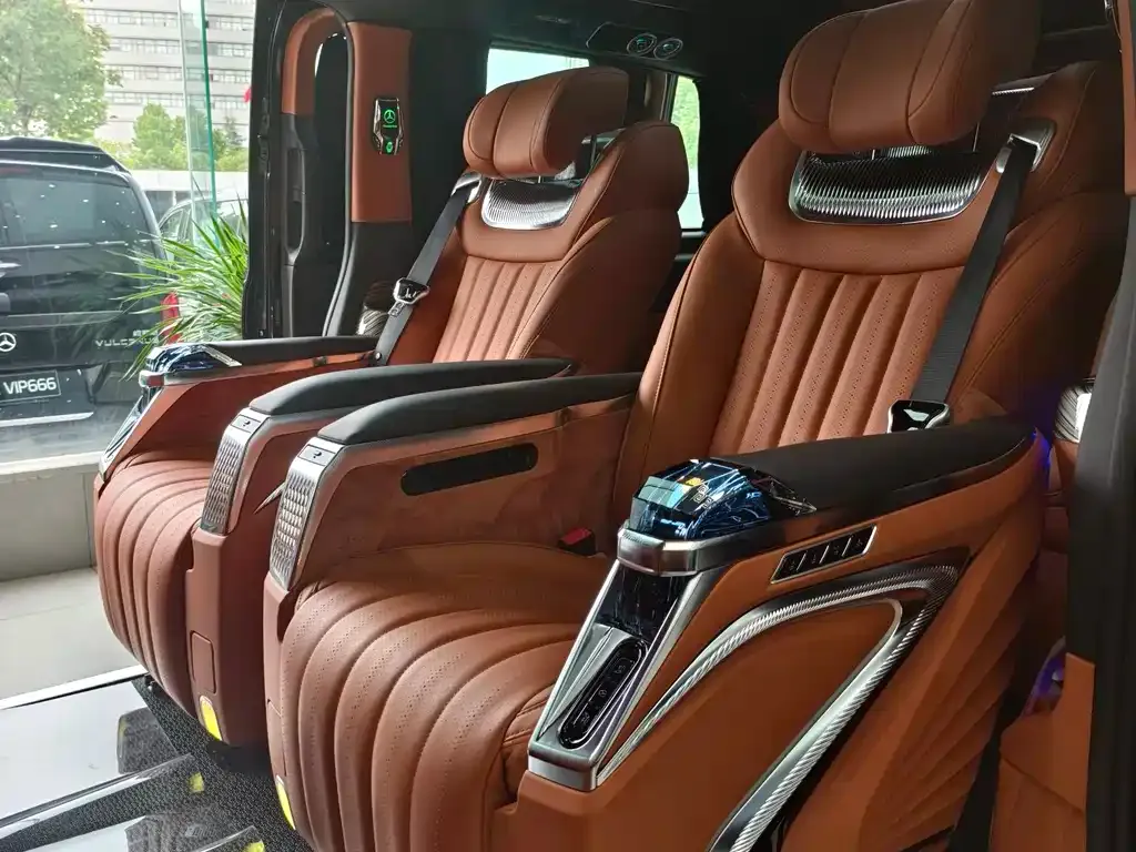 Mercedes-Benz Vito 2025 из CN, фото 10