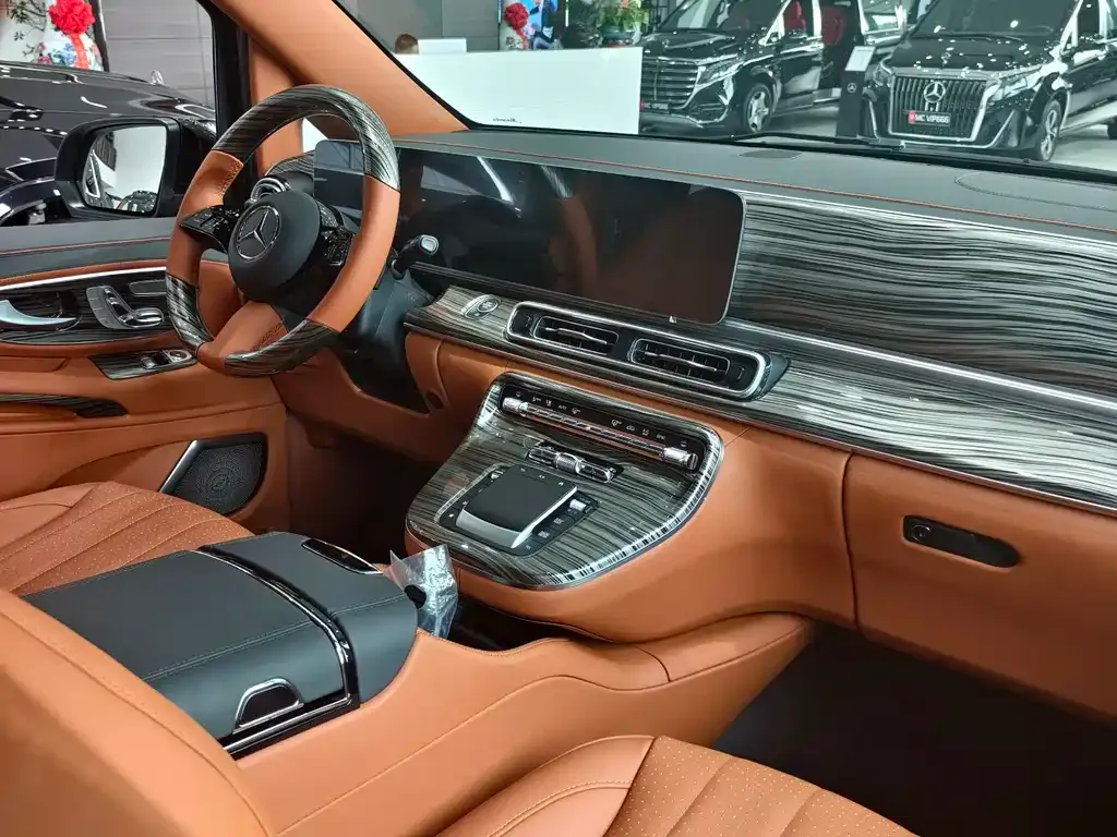Mercedes-Benz Vito 2025 из CN, фото 9