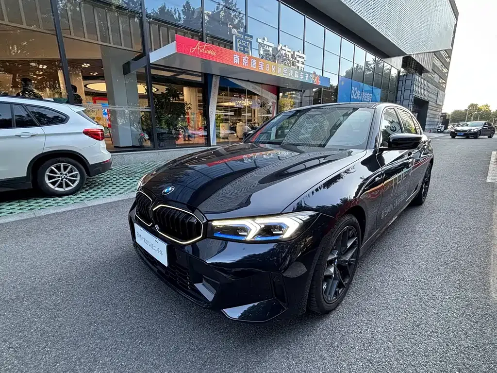 BMW 3 Series — фото 1