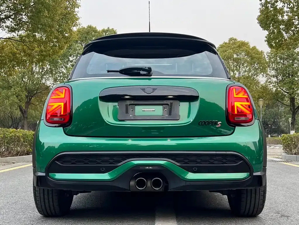 MINI Cooper (3-door) 2023 из CN, фото 3