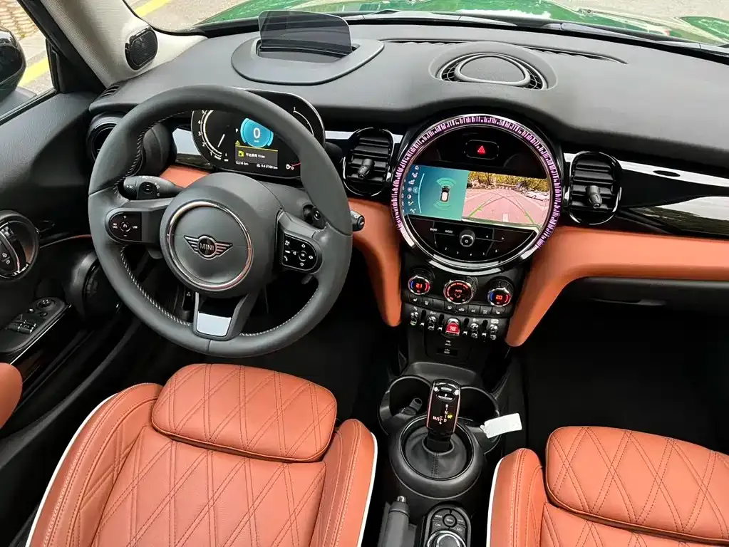 MINI Cooper (3-door) 2023 из CN, фото 8