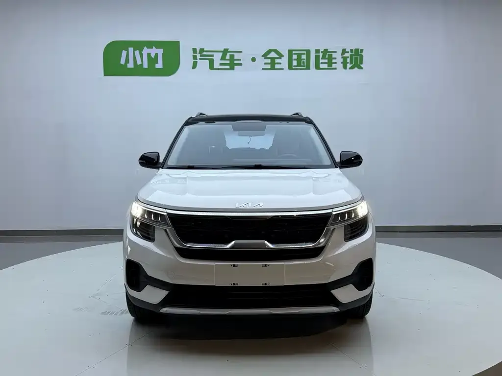 Kia KX3 2022 из CN, фото 2