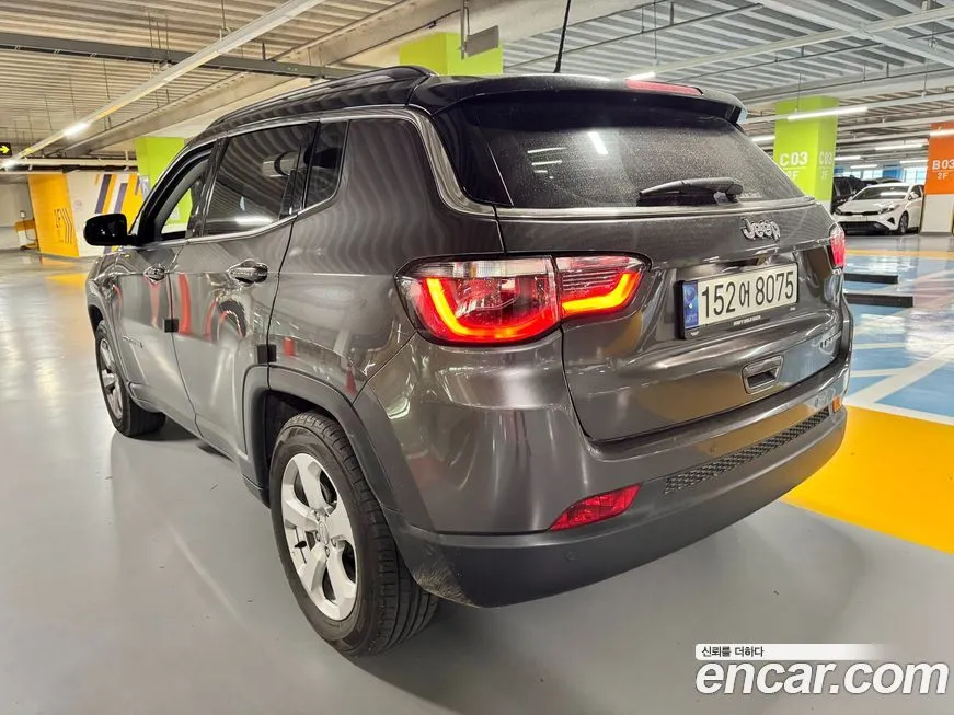 Jeep Compass — фото 3