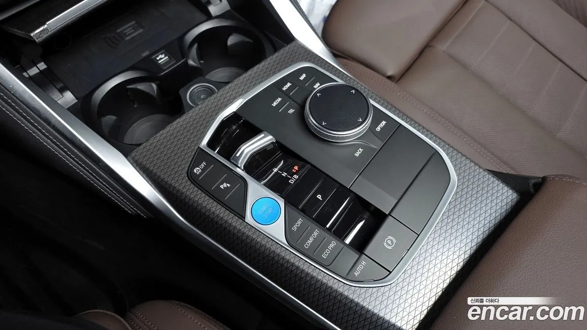 BMW i4 2024 из KR, фото 9