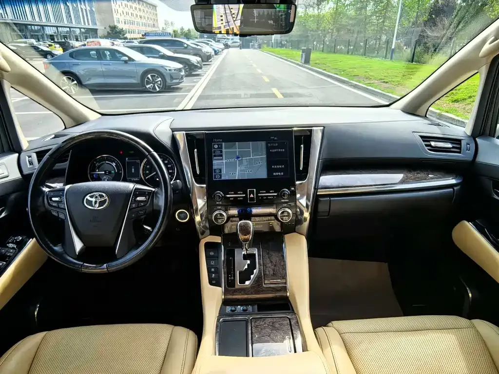 Toyota Alphard 2021 из CN, фото 9
