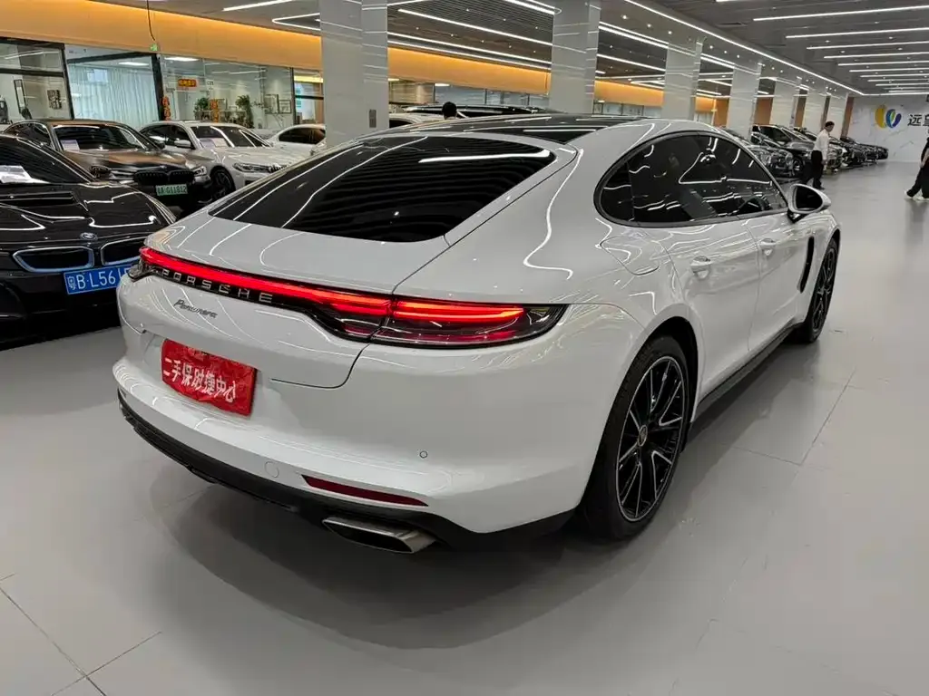 Porsche Panamera 2023 из CN, фото 6