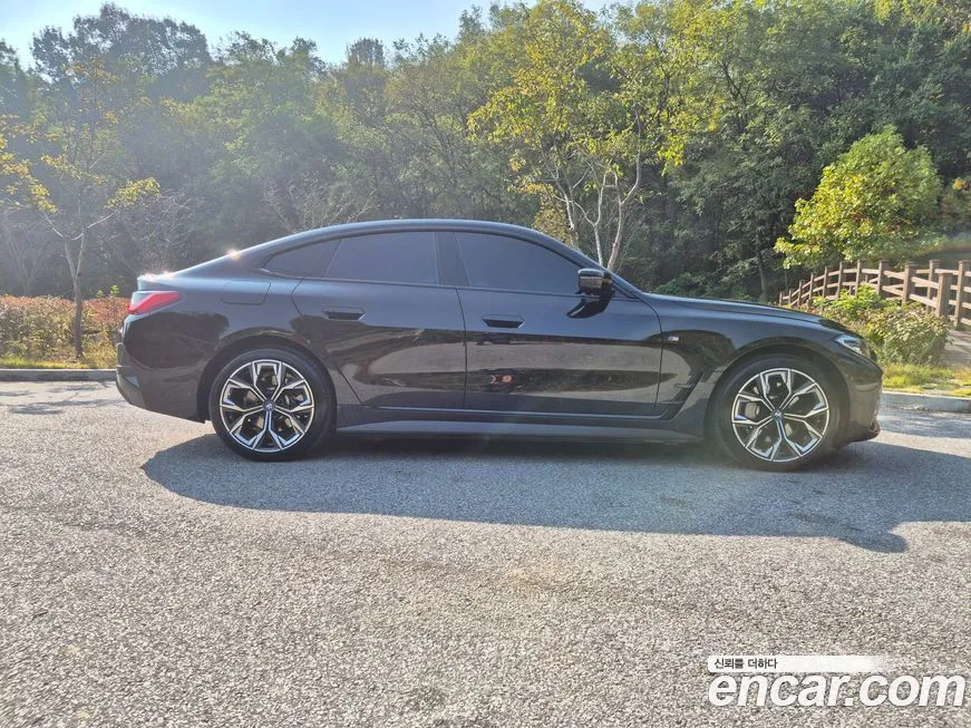 BMW i4 2022 из KR, фото 7
