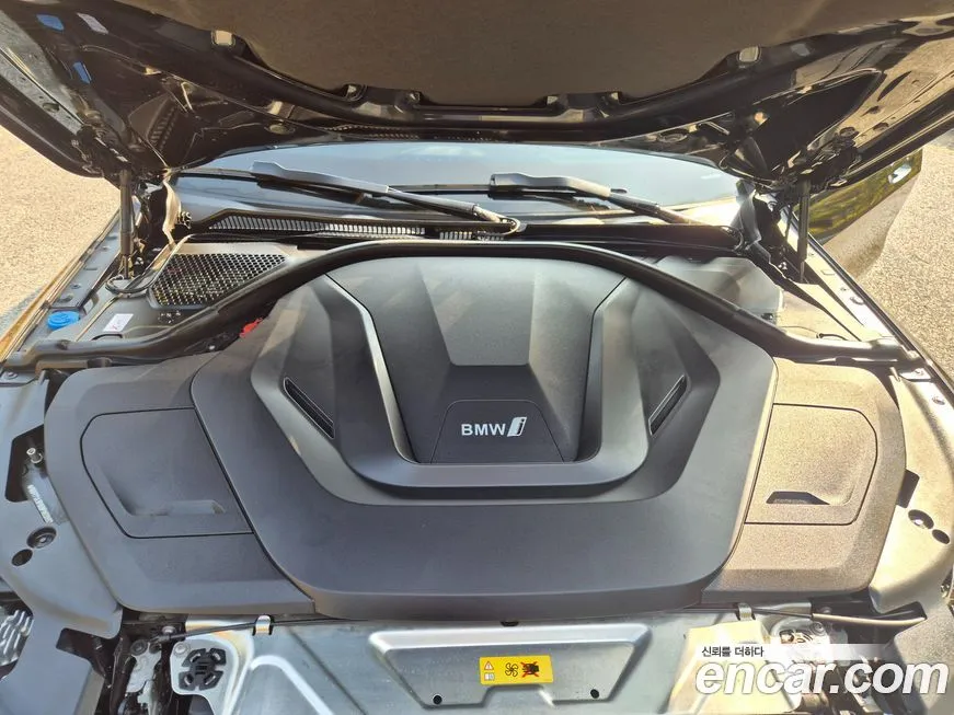 BMW i4 2022 из KR, фото 9