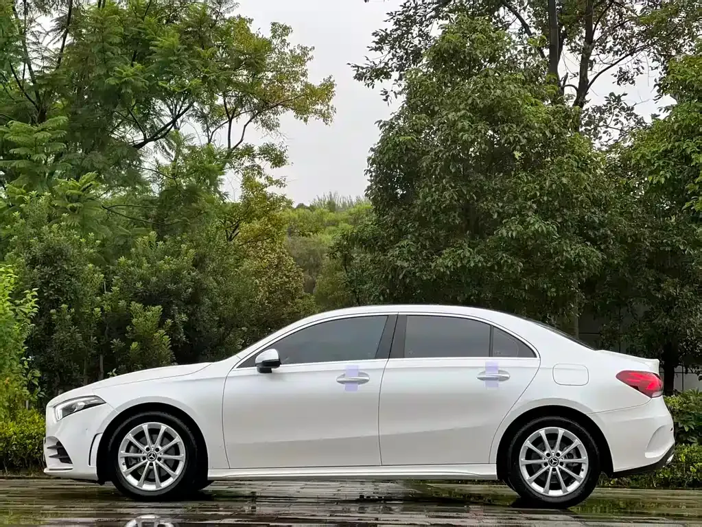 Mercedes-Benz A-Class 2021 из CN, фото 10
