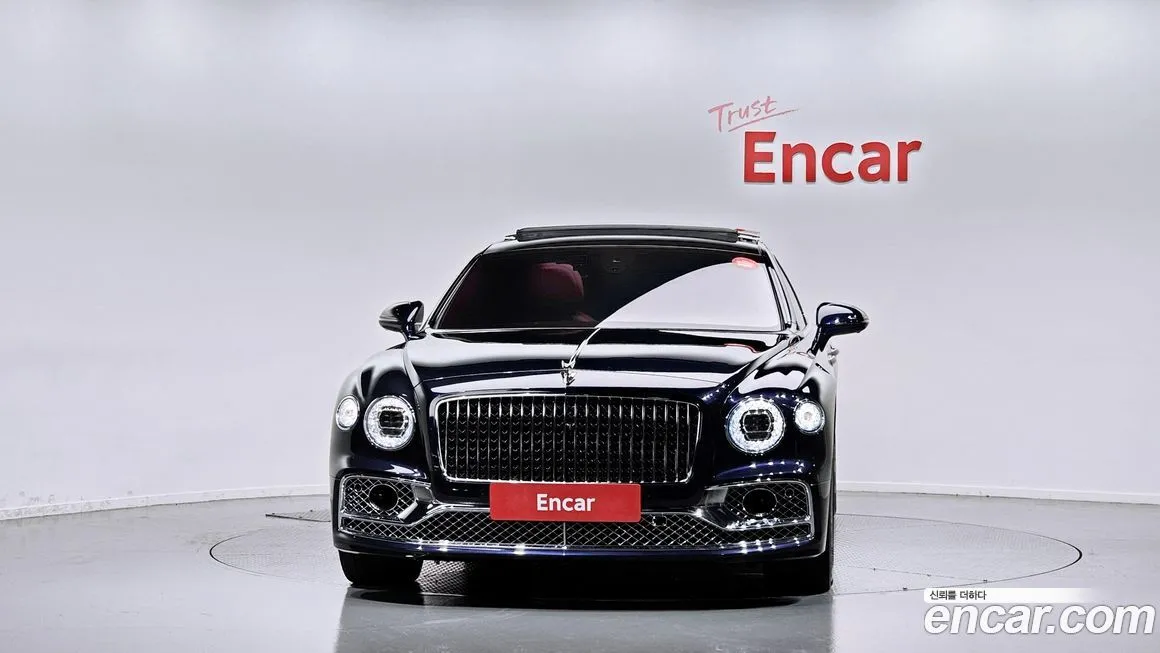 Bentley Flying Spur — фото 3