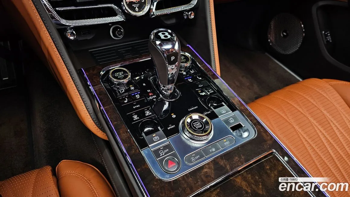 Bentley Flying Spur — фото 9