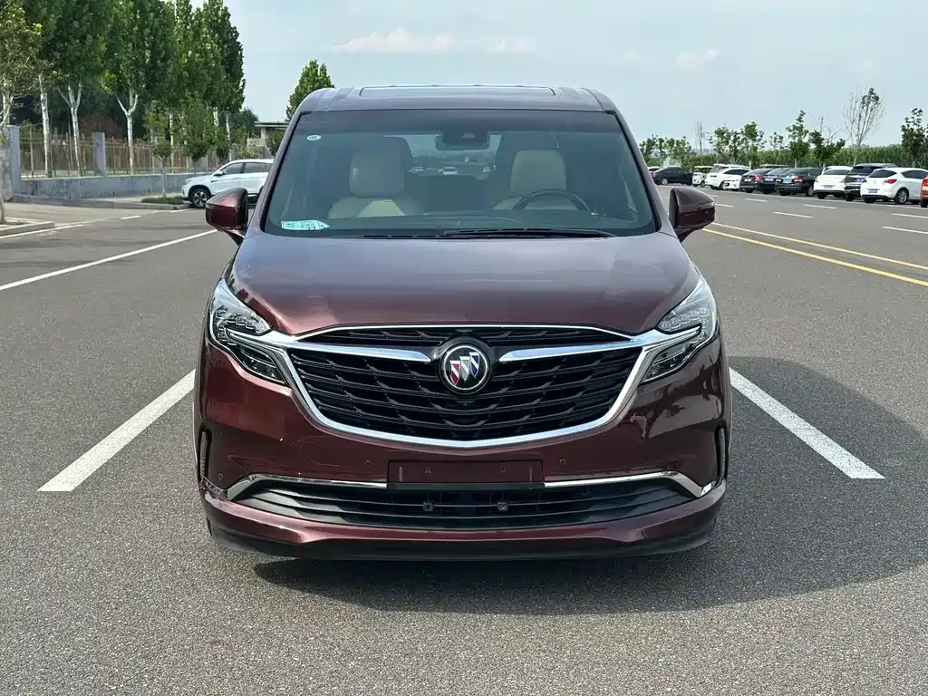 Buick GL8 2021 из CN, фото 2