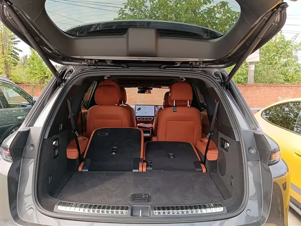 Li Auto L8 2024 из CN, фото 9