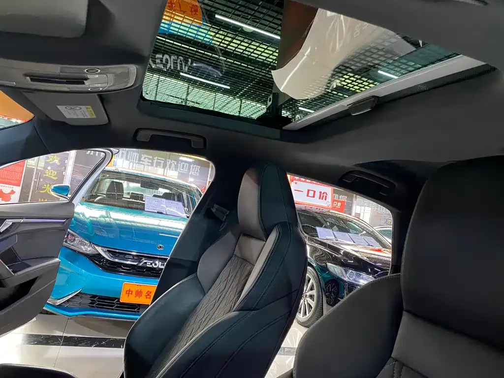 Audi A3 2022 из CN, фото 10