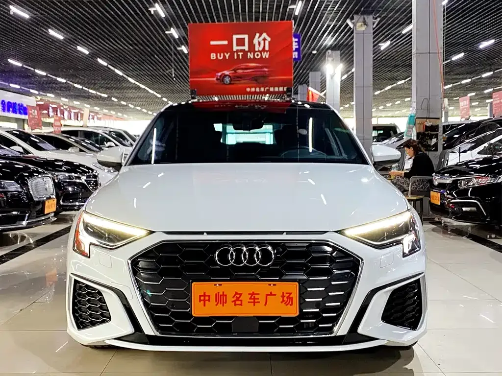 Audi A3 2022 из CN, фото 2