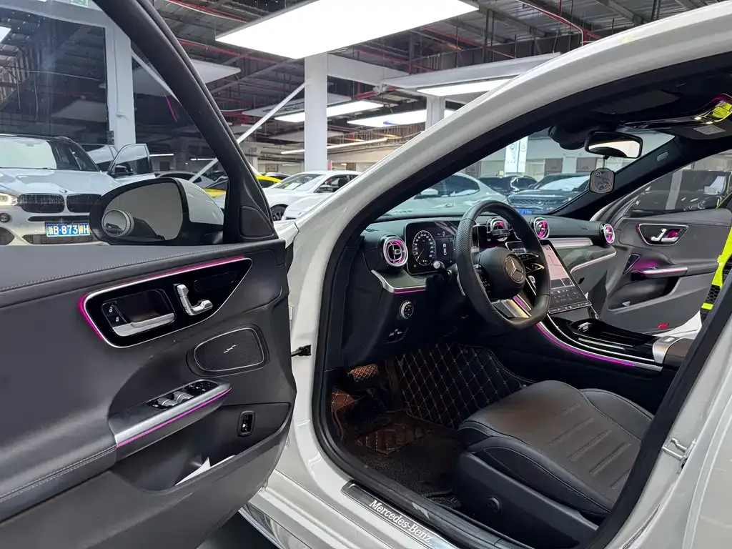 Mercedes-Benz C-Class 2025 из CN, фото 4