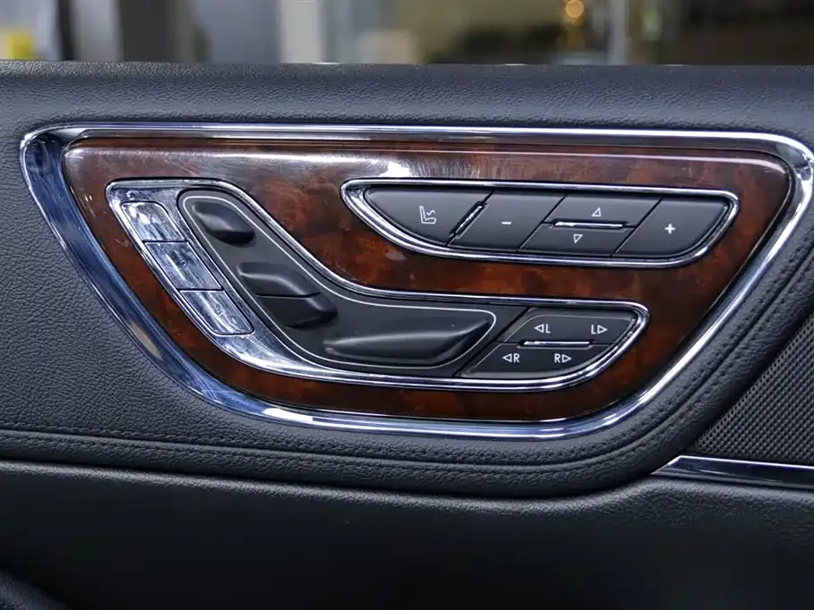 Lincoln Continental 2021 из CN, фото 10