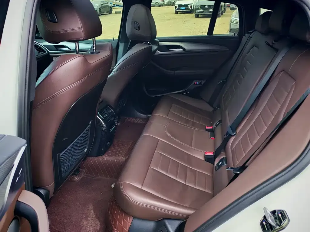 BMW X4 2021 из CN, фото 5