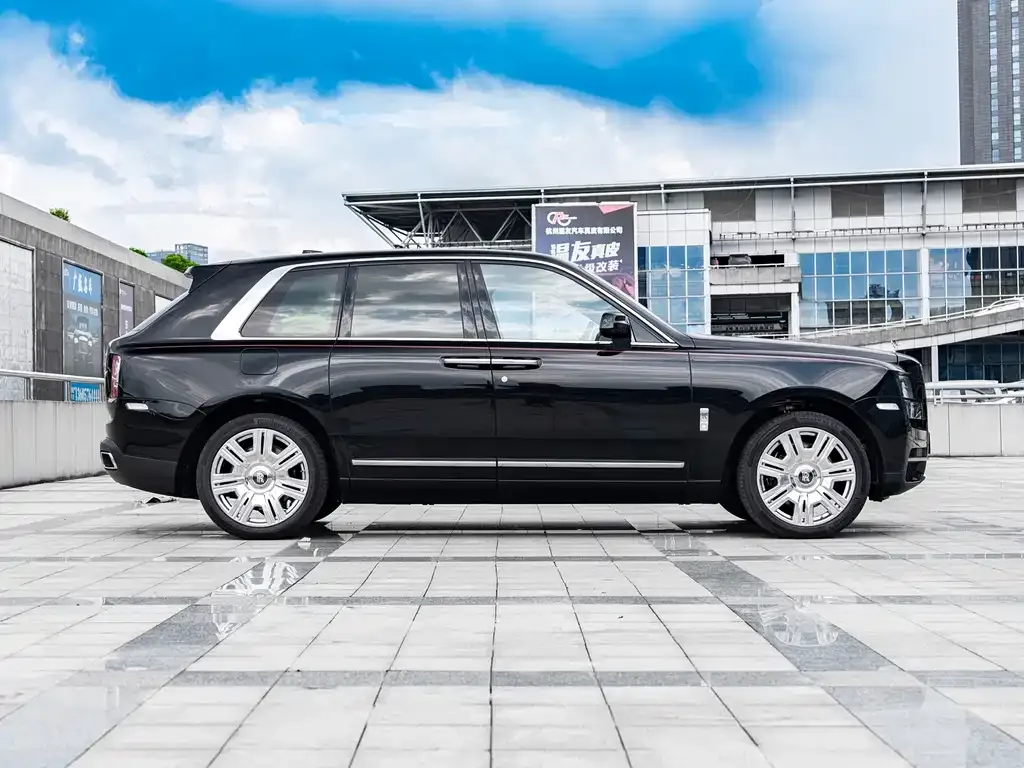Rolls-Royce Cullinan 2022 из CN, фото 3