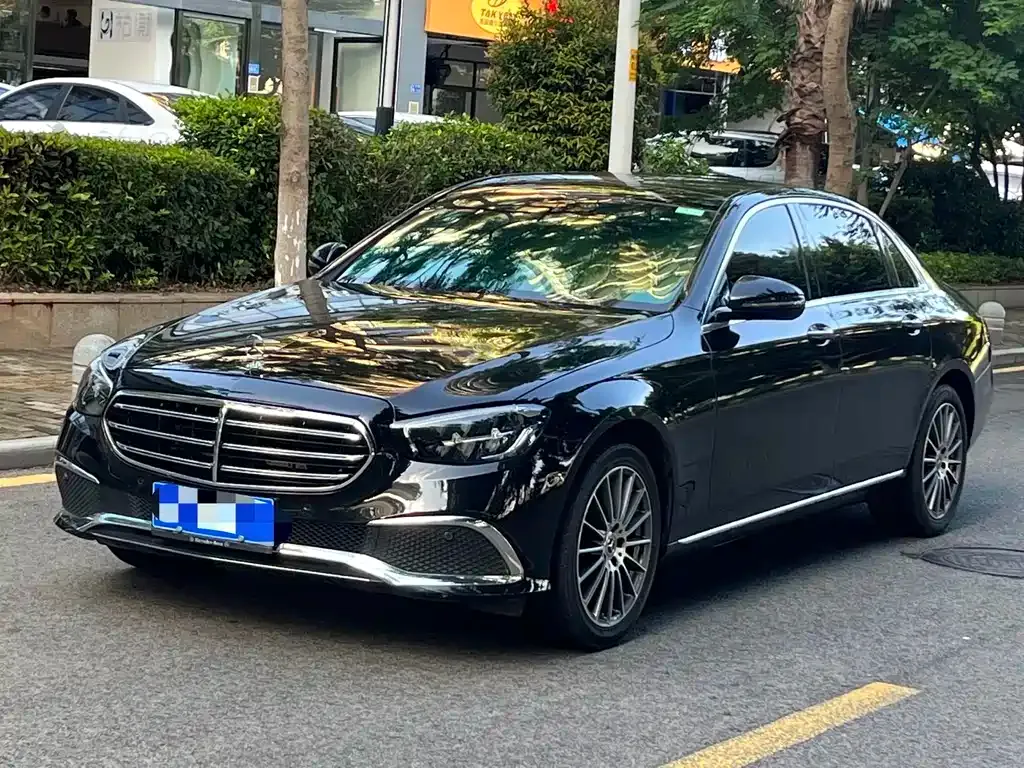 Mercedes-Benz E-Class 2023 из CN, фото 1