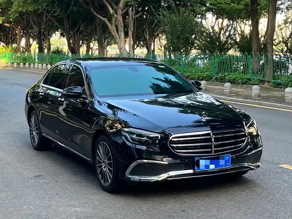 Mercedes-Benz E-Class 2023 из CN, фото 2