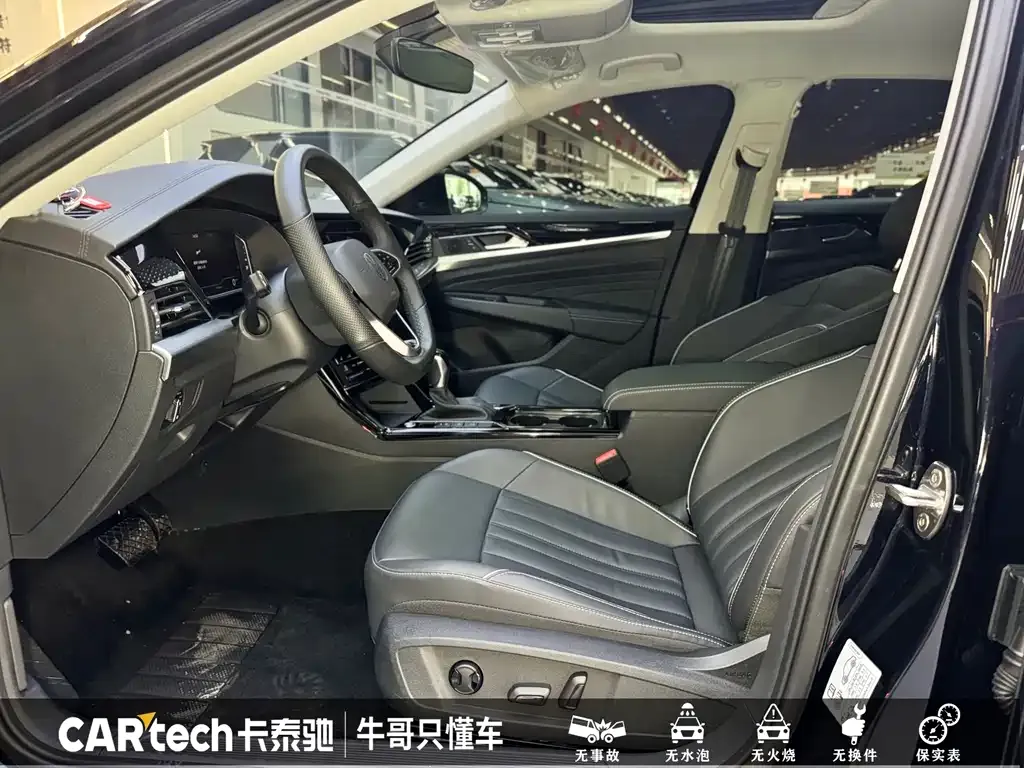 Volkswagen Passat 2022 из CN, фото 10