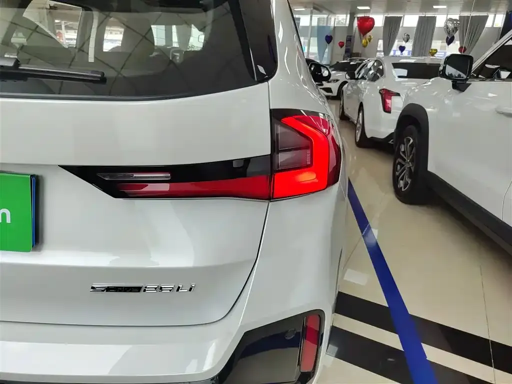 BMW X1 2025 из CN, фото 8