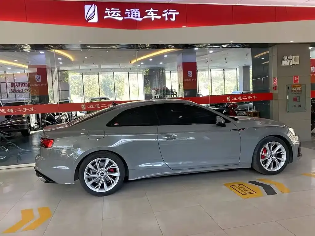Audi A5 (Import) — фото 3
