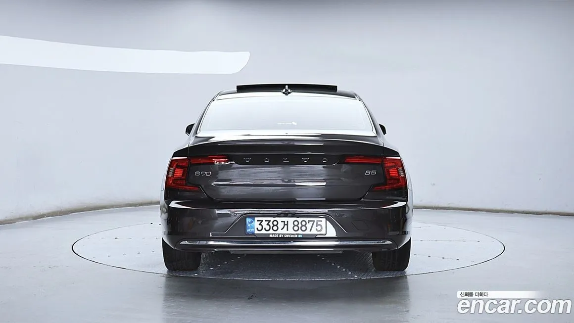 Volvo S90 — фото 3